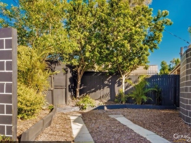 3 Rowan Lane, Ningi QLD 4511