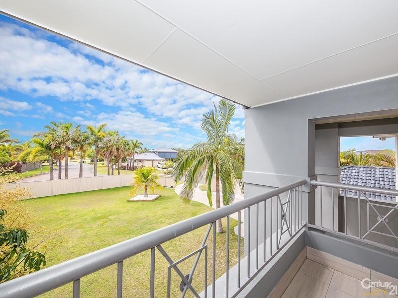 2 Skysail Court, Banksia Beach QLD 4507
