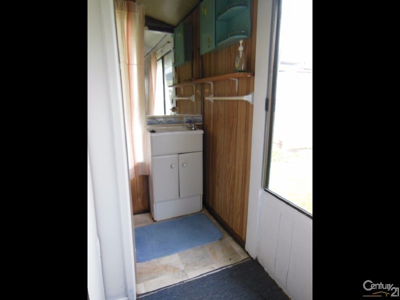 Sandstone Point QLD 4511