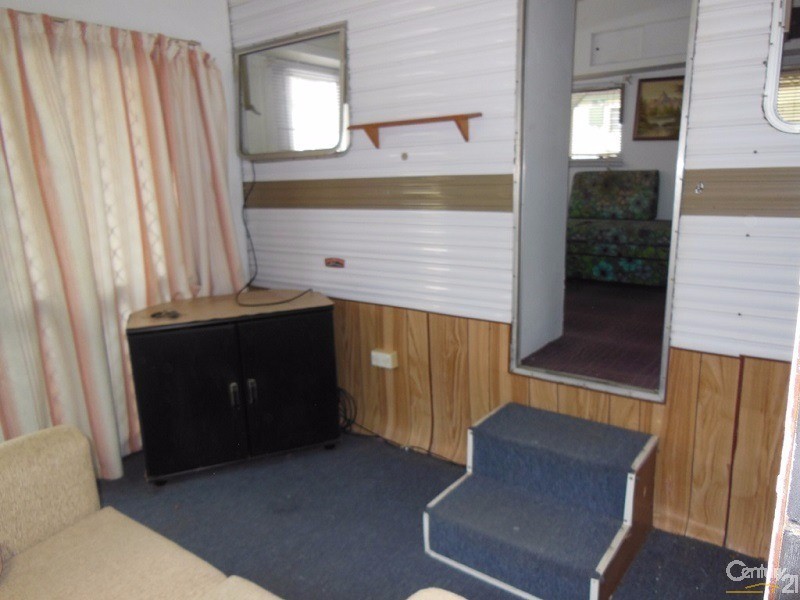 Sandstone Point QLD 4511