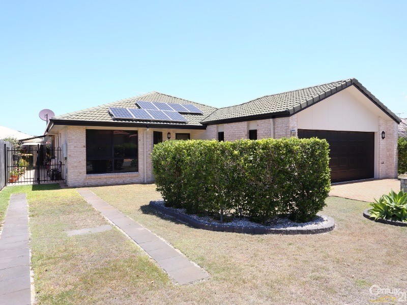 19 Corrimal Place, Sandstone Point QLD 4511