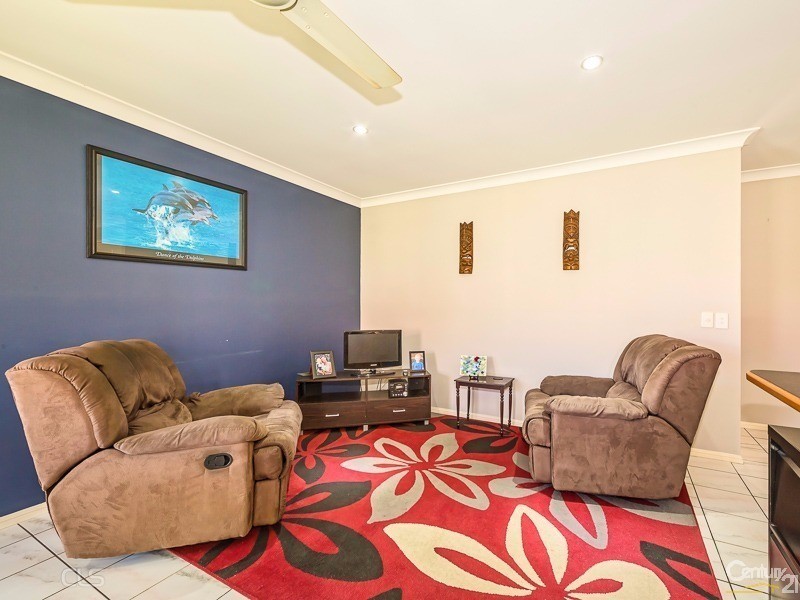 4 Sanctuary Court, Bongaree QLD 4507