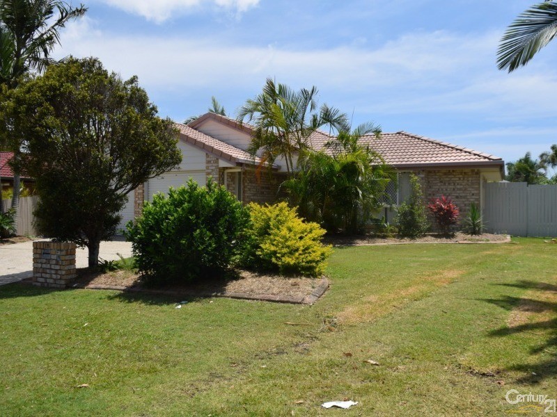 15 Smout Court, Sandstone Point QLD 4511