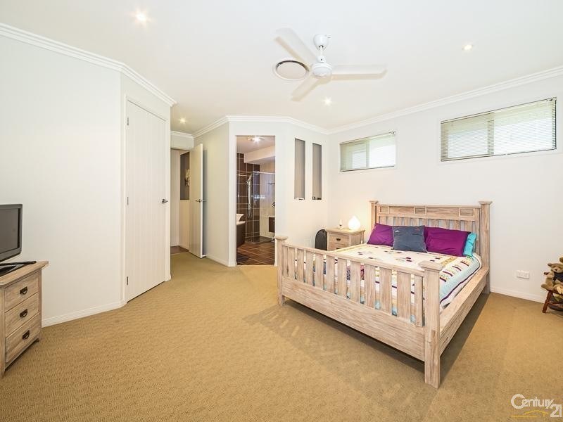 14 Blueberry Street, Banksia Beach QLD 4507