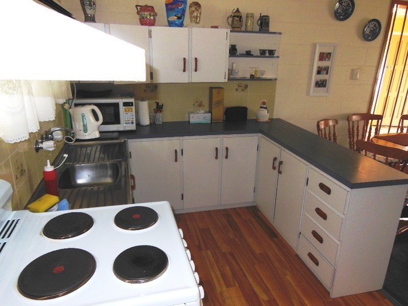 28 Gidya Avenue, Bongaree QLD 4507