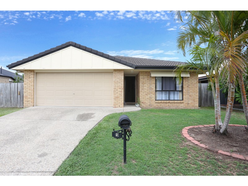 9 Tallow Court, Sandstone Point QLD 4511