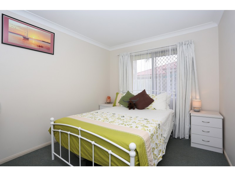 9 Tallow Court, Sandstone Point QLD 4511