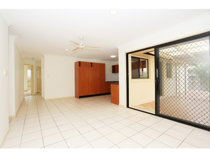 117 Carpenter Way, Sandstone Point QLD 4511