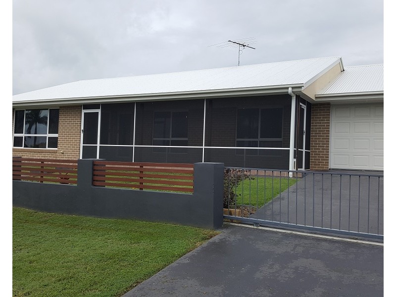 Sandstone Point QLD 4511