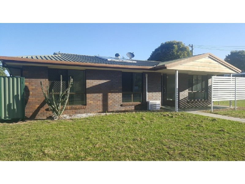 32 Patrick Street, Beachmere QLD 4510