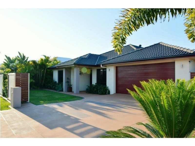 36 Mossman Way, Sandstone Point QLD 4511