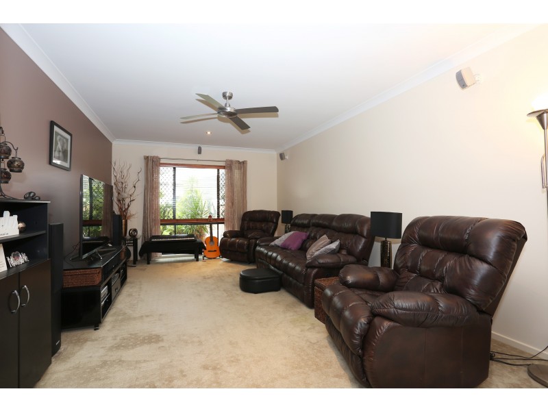 36 Mossman Way, Sandstone Point QLD 4511