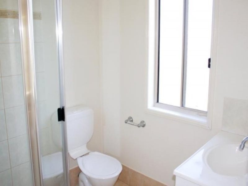 217 Bestmann Road East, Sandstone Point QLD 4511