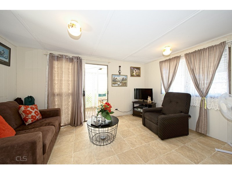 Sandstone Point QLD 4511