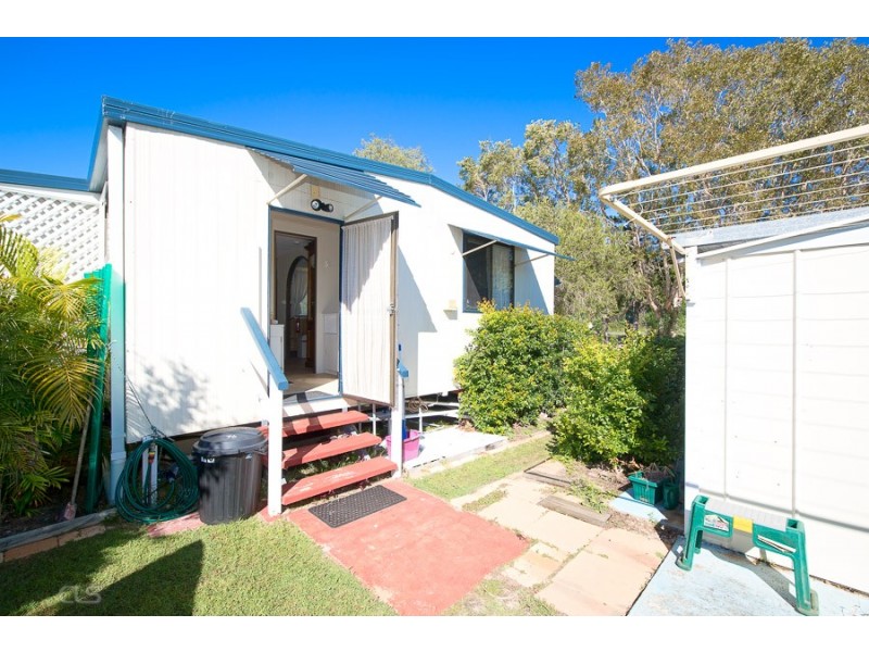 Sandstone Point QLD 4511