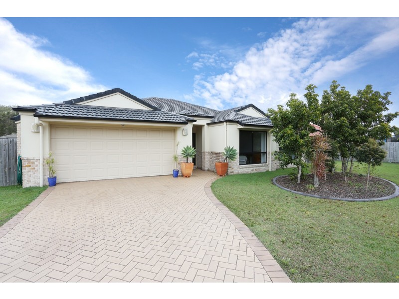 15-17 Honeybee Place Sandstone Lakes, Ningi QLD 4511