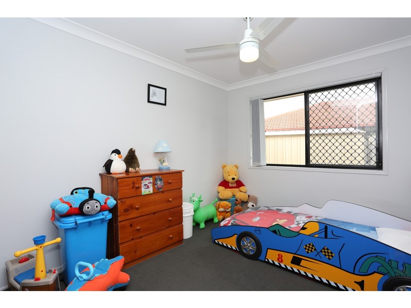 15-17 Honeybee Place Sandstone Lakes, Ningi QLD 4511