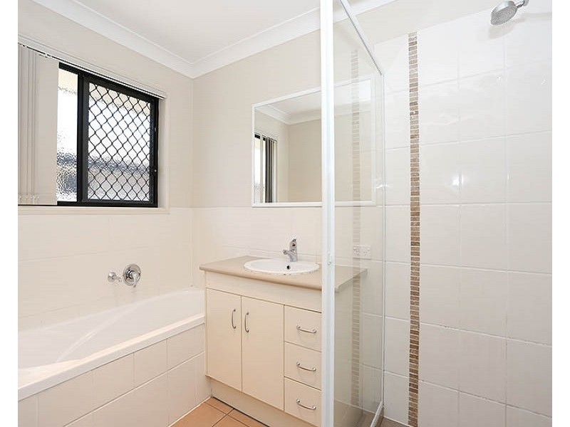 19 Gecko Place, Ningi QLD 4511