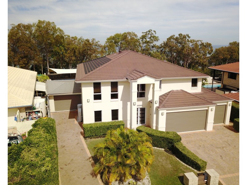 16 Loftus Place, Sandstone Point QLD 4511