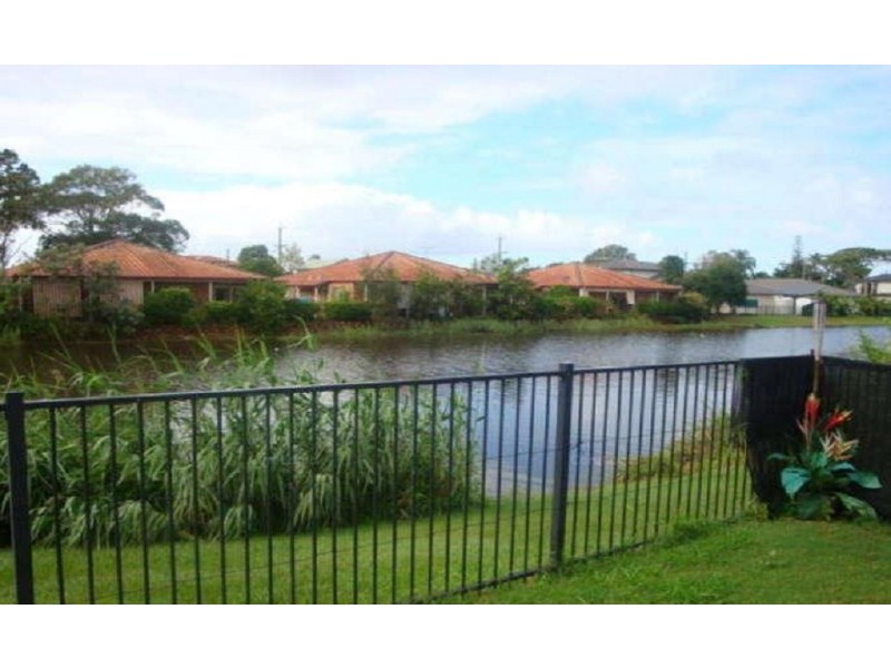 32 Apollo Crescent, Beachmere QLD 4510
