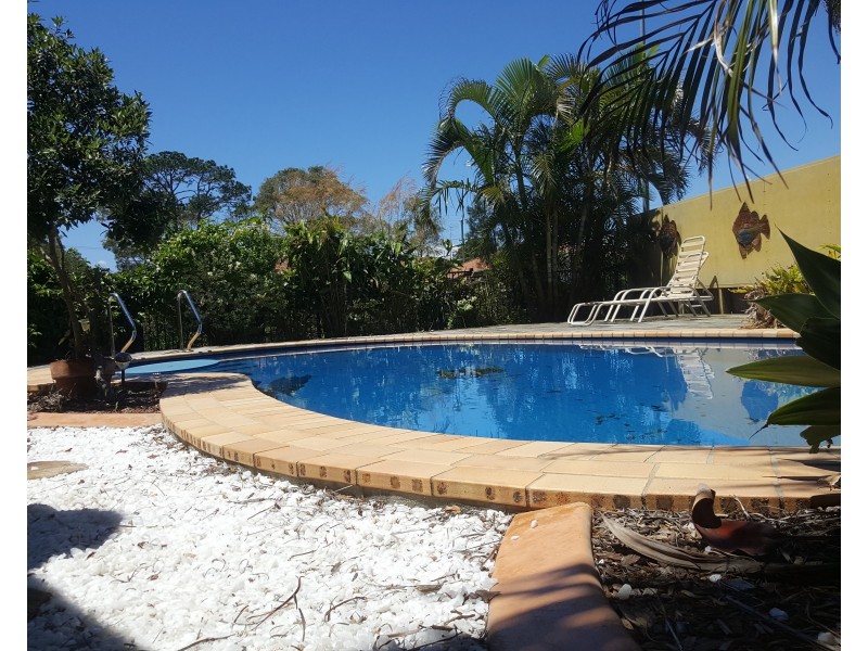 32 Apollo Crescent, Beachmere QLD 4510