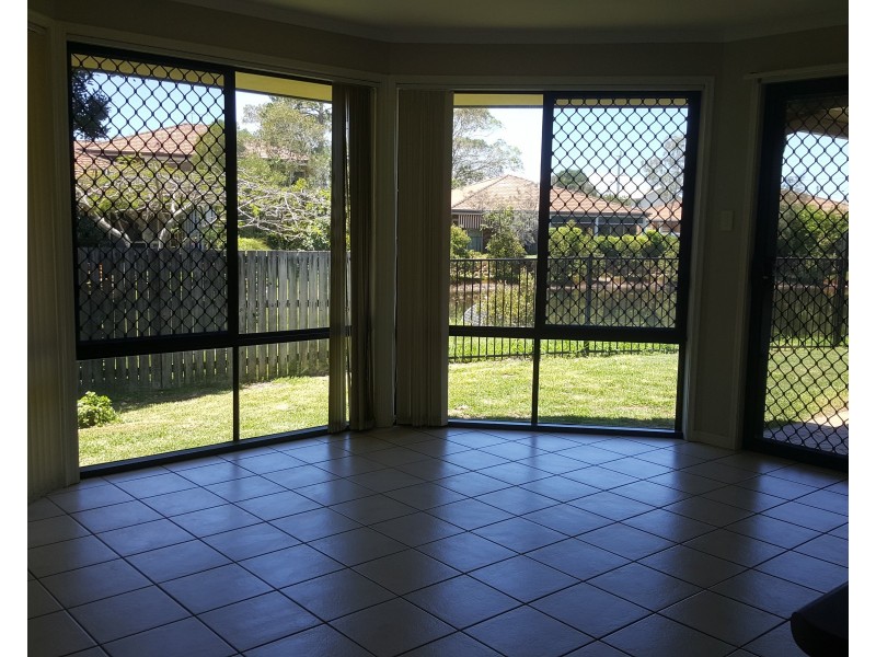 32 Apollo Crescent, Beachmere QLD 4510