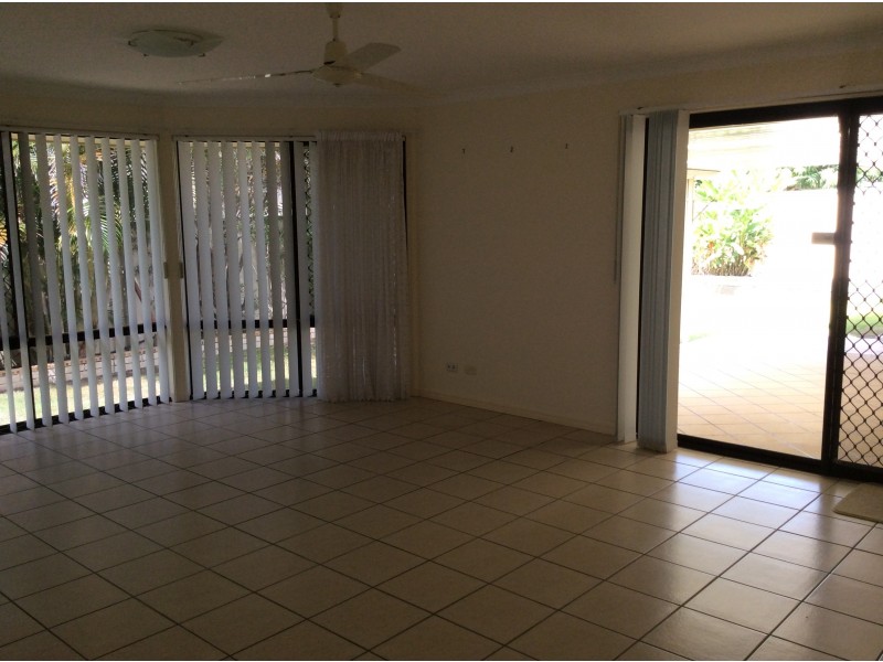 57 Mossman Way, Sandstone Point QLD 4511