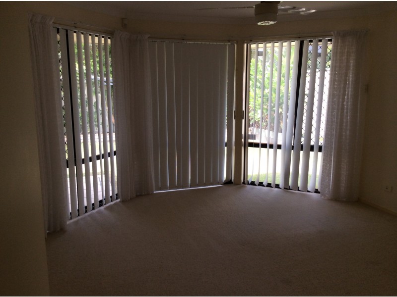 57 Mossman Way, Sandstone Point QLD 4511