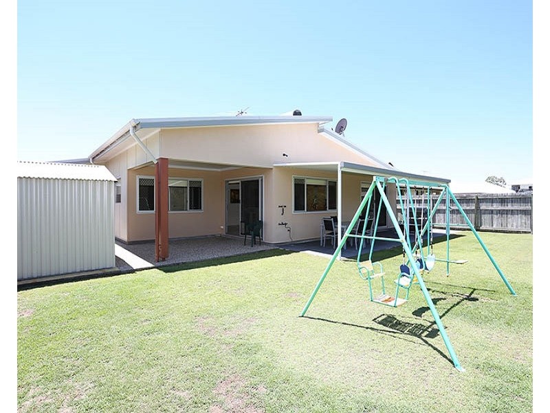 57 Sandheath place, Ningi QLD 4511