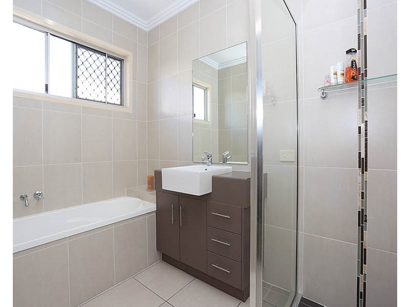 57 Sandheath place, Ningi QLD 4511