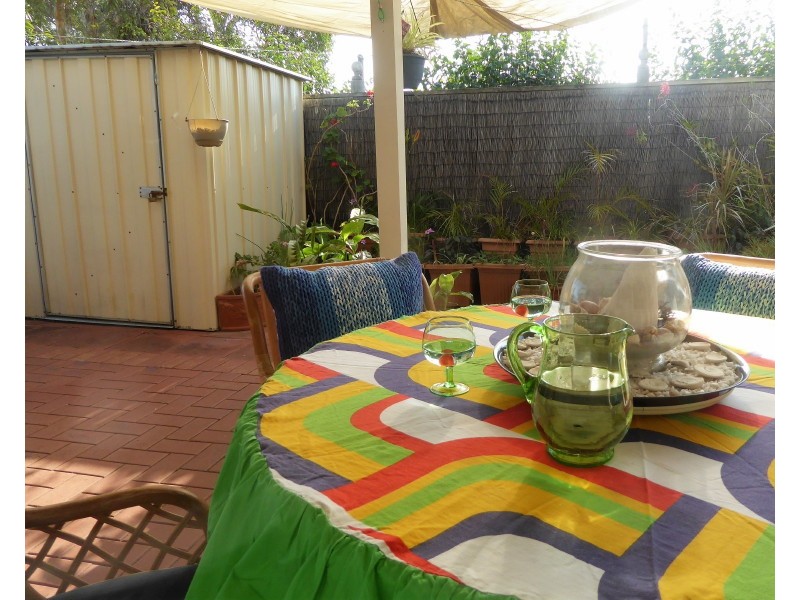 10/18-20 Spinnaker Drive, Sandstone Point QLD 4511