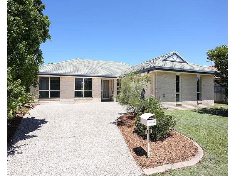 18 Tallow crt, Sandstone Point QLD 4511