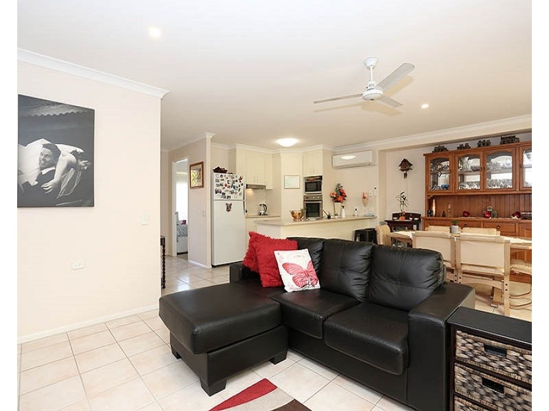 3/210 Bestmann rd, Sandstone Point QLD 4511