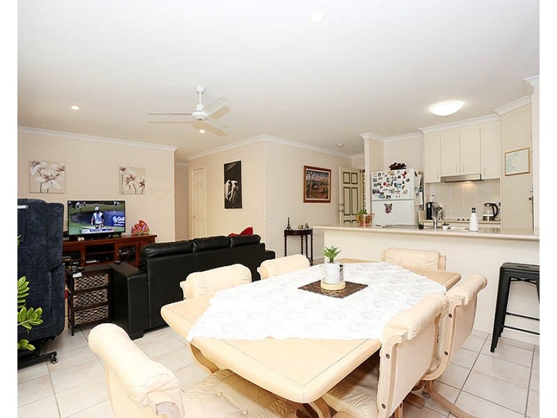 3/210 Bestmann rd, Sandstone Point QLD 4511