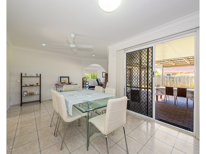 18  Castaway Court, Banksia Beach QLD 4507