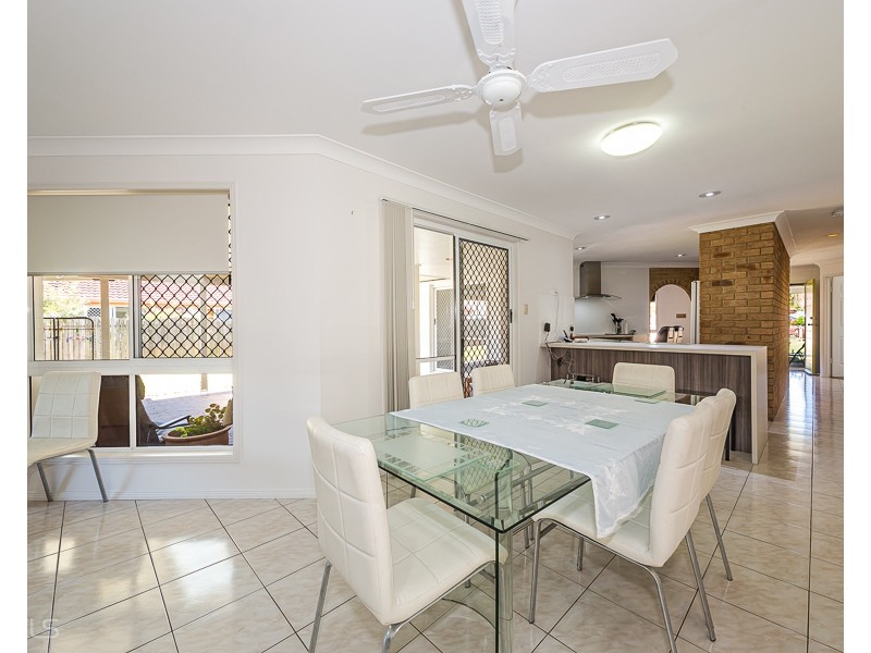 18  Castaway Court, Banksia Beach QLD 4507