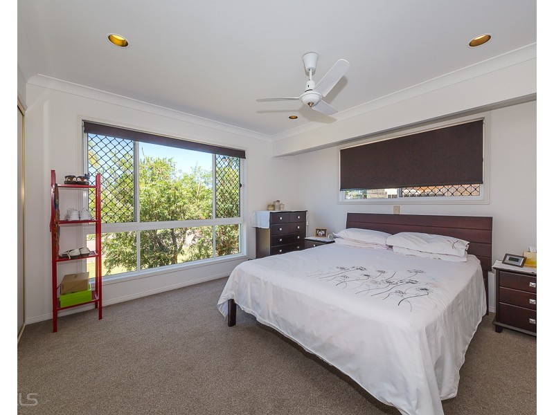 18  Castaway Court, Banksia Beach QLD 4507