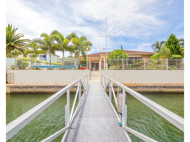 26 Island Parade, Banksia Beach QLD 4507