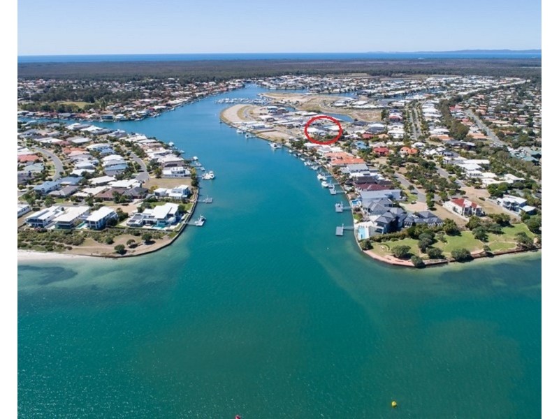 2 Seacrest Court, Banksia Beach QLD 4507