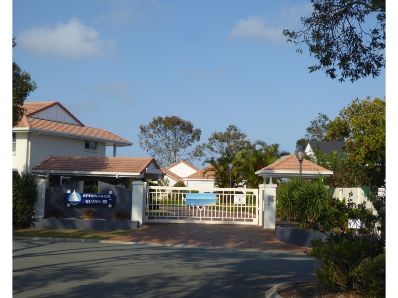 11/18-20 Spinnaker Drive, Sandstone Point QLD 4511