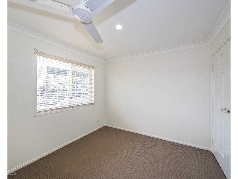 11/18-20 Spinnaker Drive, Sandstone Point QLD 4511