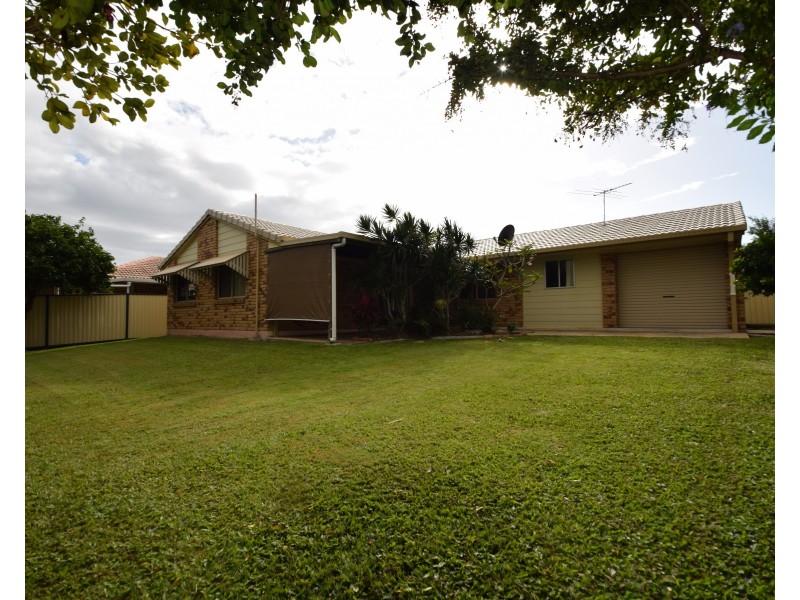41 Lachlan Crescent, Sandstone Point QLD 4511