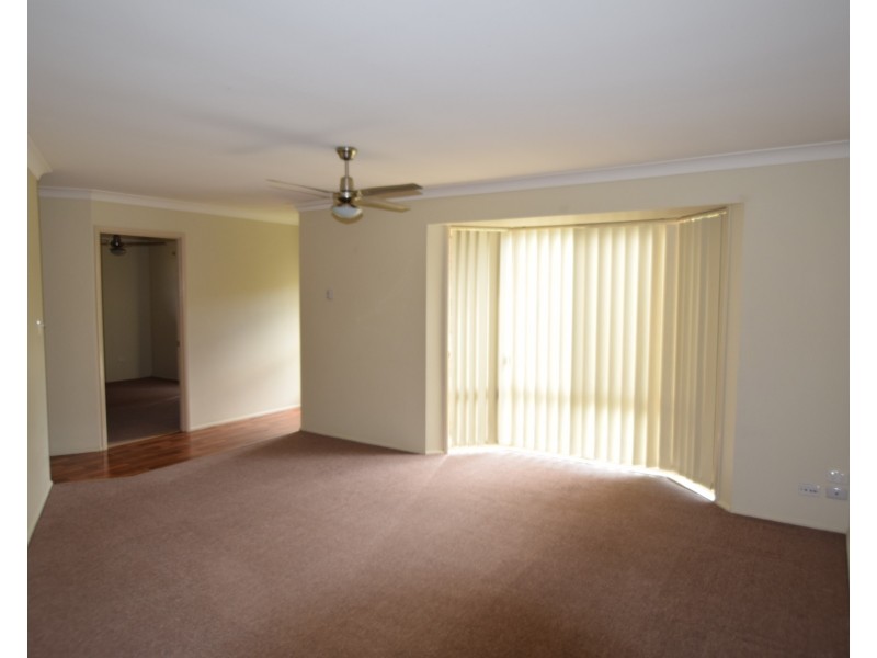 41 Lachlan Crescent, Sandstone Point QLD 4511