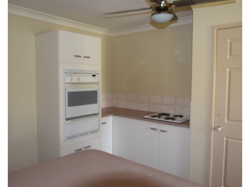 41 Lachlan Crescent, Sandstone Point QLD 4511