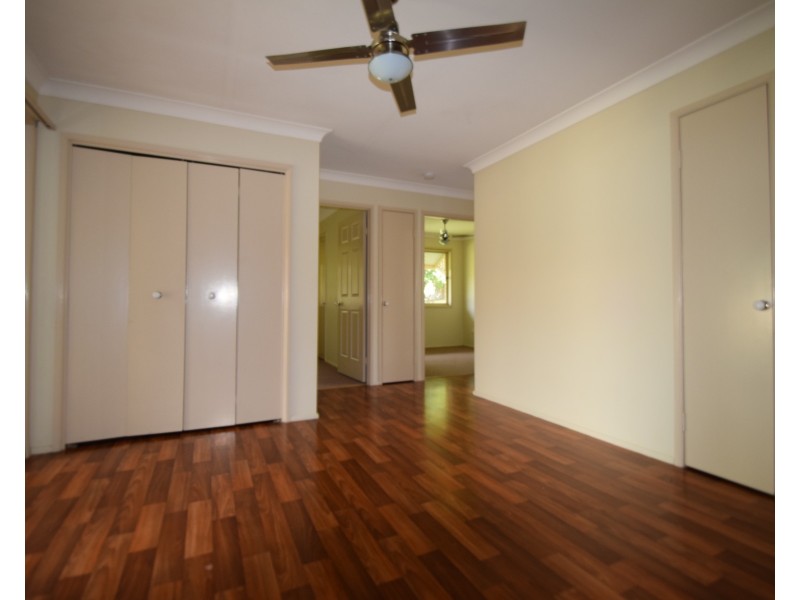 41 Lachlan Crescent, Sandstone Point QLD 4511