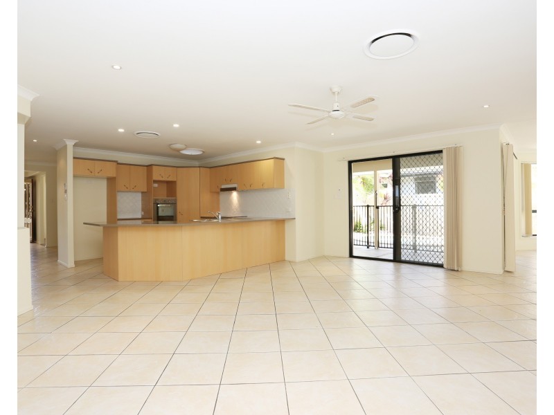 104 Marina Boulevard, Banksia Beach QLD 4507