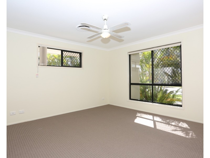 104 Marina Boulevard, Banksia Beach QLD 4507
