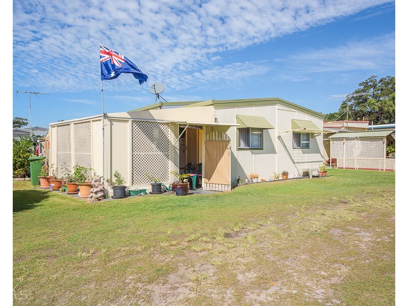 Site 134 Kalmakuta dve, Sandstone Point QLD 4511