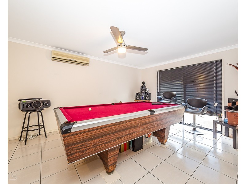 22 Tallow Court, Sandstone Point QLD 4511