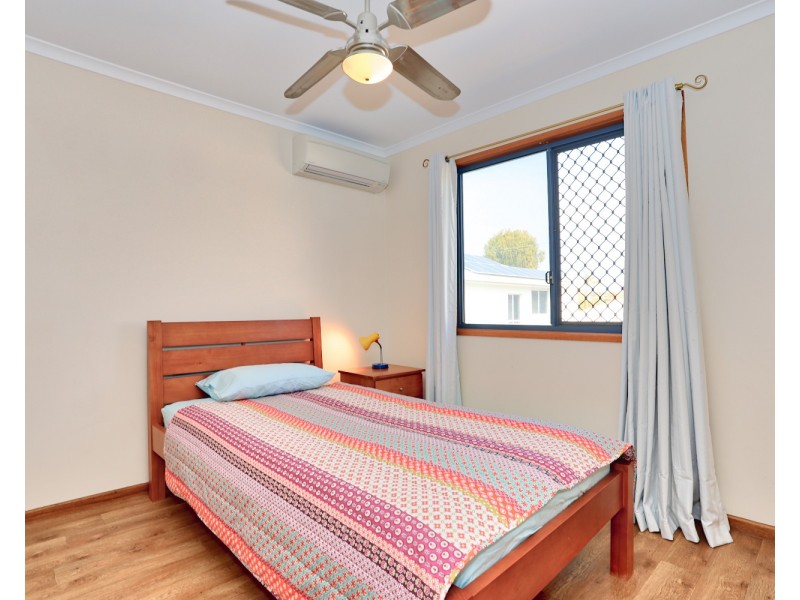 4 Hutchinson Street, Woorim QLD 4507